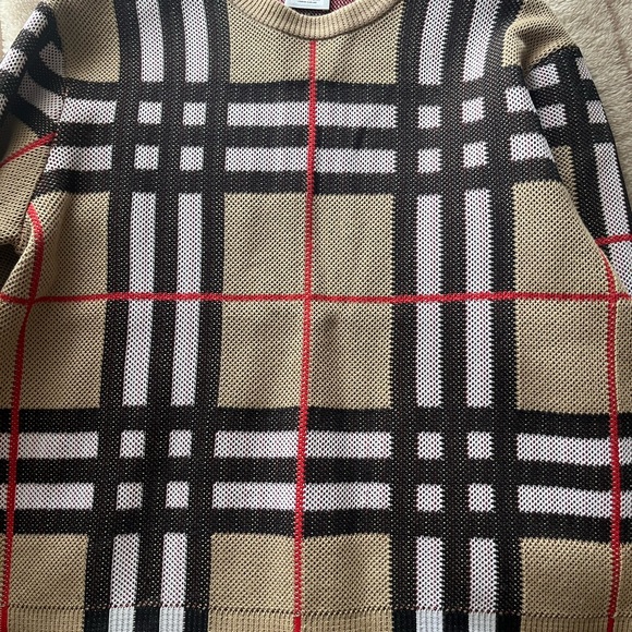 NEW & Authentic Burberry sweater in cotton blend piqué, jacquard-knitted Small. - Picture 9 of 10